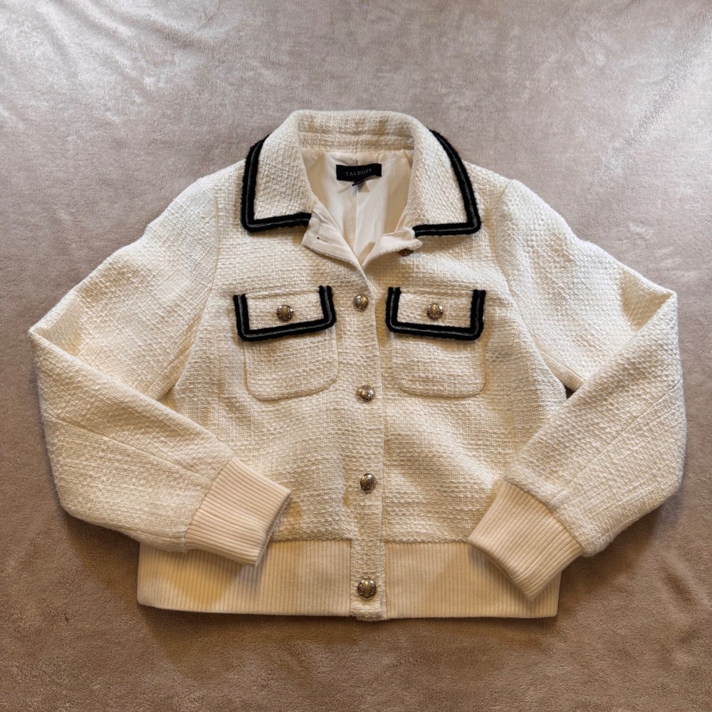 Talbots Cream Tweed Bomber Jacket with Black Trim and Gold Buttons - Picture 2 of 12